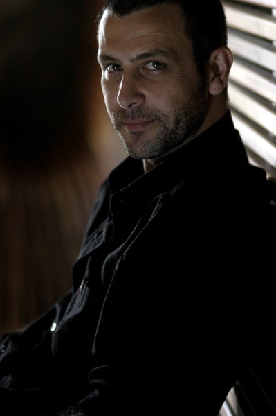 Nejat İşler Fotoğrafı