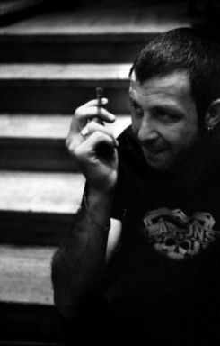 Nejat İşler Fotoğrafı