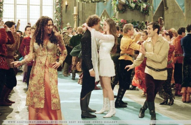 Anne Hathaway Fotoğrafı