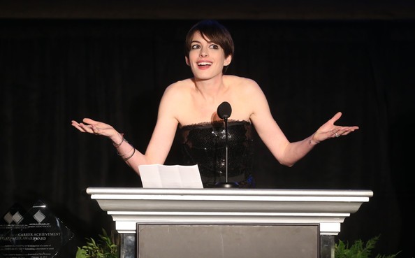 Anne Hathaway Fotoğrafı