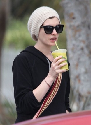 Anne Hathaway Fotoğrafı