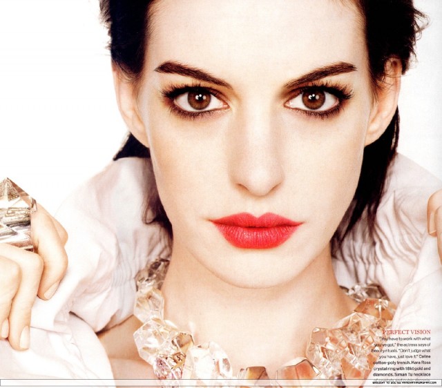 Anne Hathaway Fotoğrafı