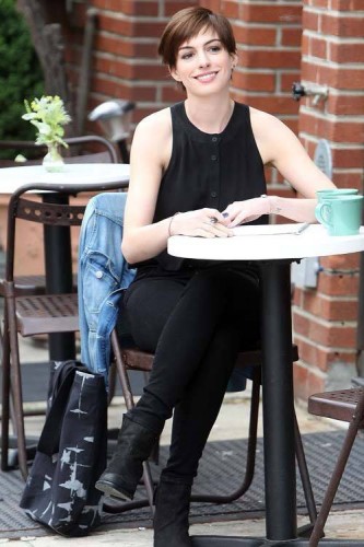 Anne Hathaway Fotoğrafı