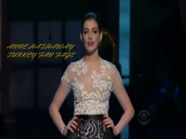 Anne Hathaway Fotoğrafı