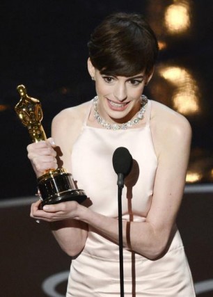 Anne Hathaway Fotoğrafı