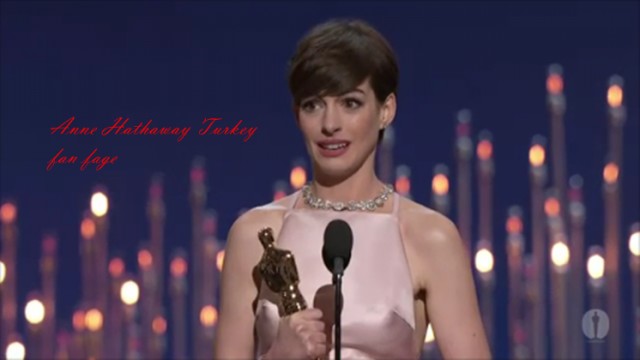 Anne Hathaway Fotoğrafı