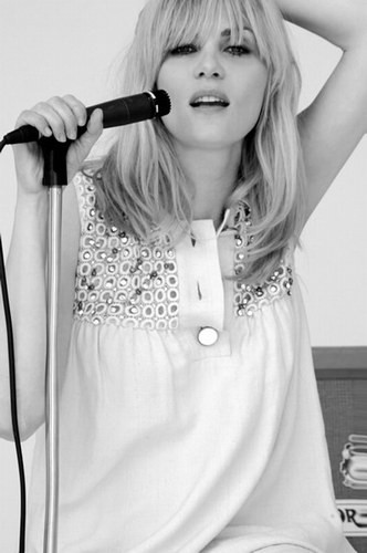 Emmanuelle Seigner Fotoğrafı