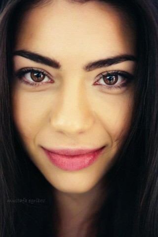 Lavinia Longhi Fotoğrafı