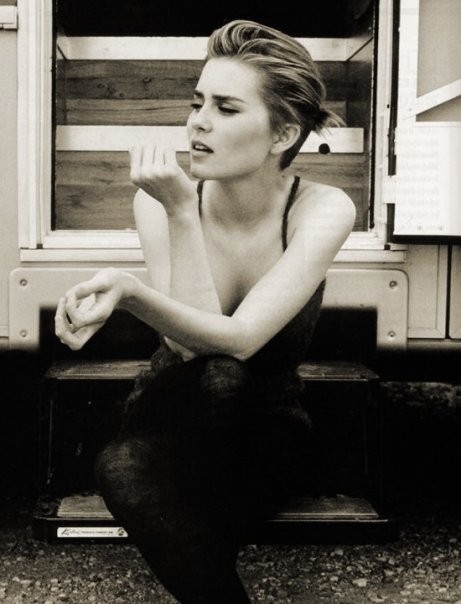 Alison Lohman Fotoğrafı