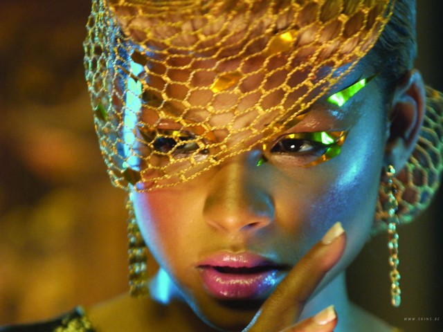 Christina Milian Fotoğrafı