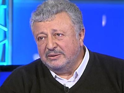 Metin Akpınar Fotoğrafı