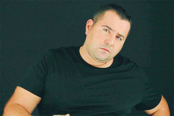 Ata Demirer Fotoğrafı