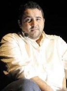 Ata Demirer Fotoğrafı