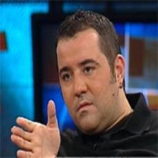 Ata Demirer Fotoğrafı