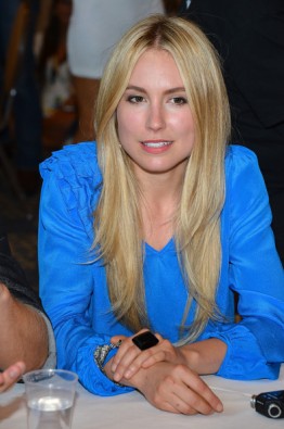 Sarah Carter Fotoğrafı