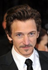 John Hawkes fotoğrafı