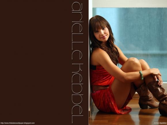 Arielle Kebbel Fotoğrafı