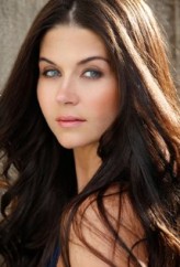 Stephanie Beran fotoğrafı