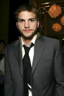 Ashton Kutcher Fotoğrafı
