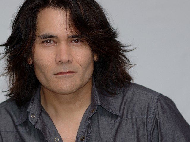 J. LaRose fotoğrafı