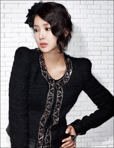 Lee Si-young Fotoğrafı