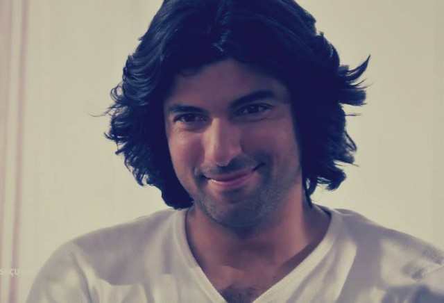 Engin Akyürek Fotoğrafı