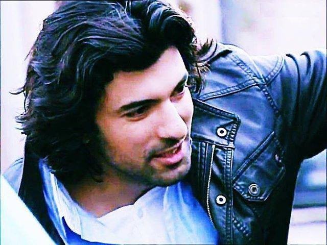 Engin Akyürek Fotoğrafı