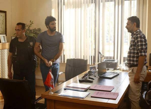 Engin Akyürek Fotoğrafı