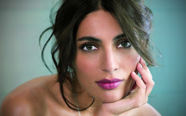 Caterina Murino Fotoğrafı