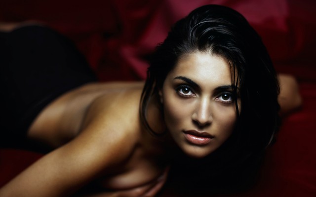 Caterina Murino Fotoğrafı