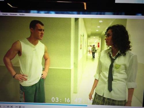 Hande Doğandemir Fotoğrafı