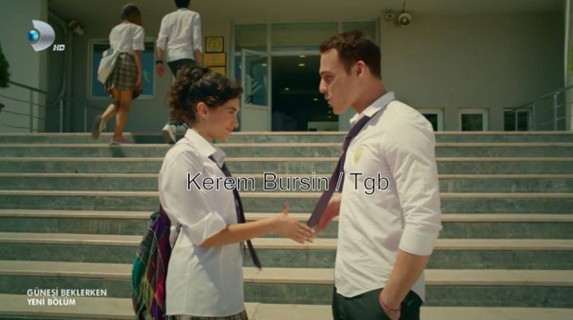 Hande Doğandemir Fotoğrafı