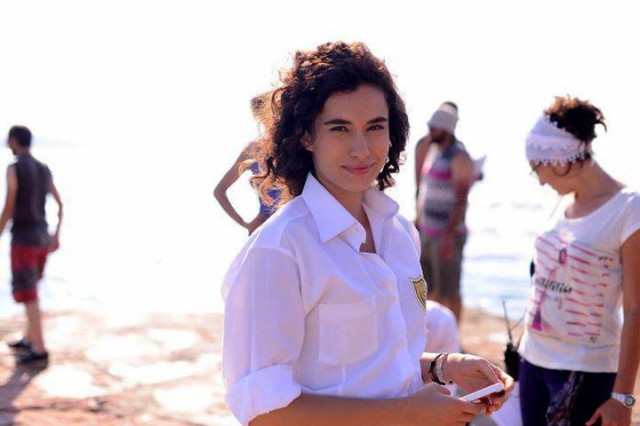 Hande Doğandemir Fotoğrafı