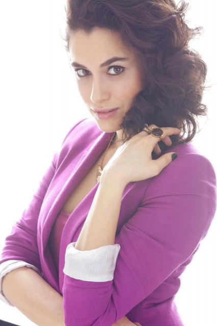 Hande Doğandemir Fotoğrafı