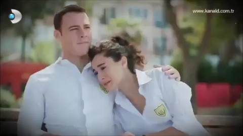 Hande Doğandemir Fotoğrafı