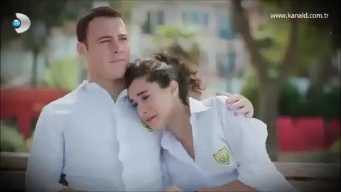 Hande Doğandemir Fotoğrafı