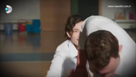 Hande Doğandemir Fotoğrafı