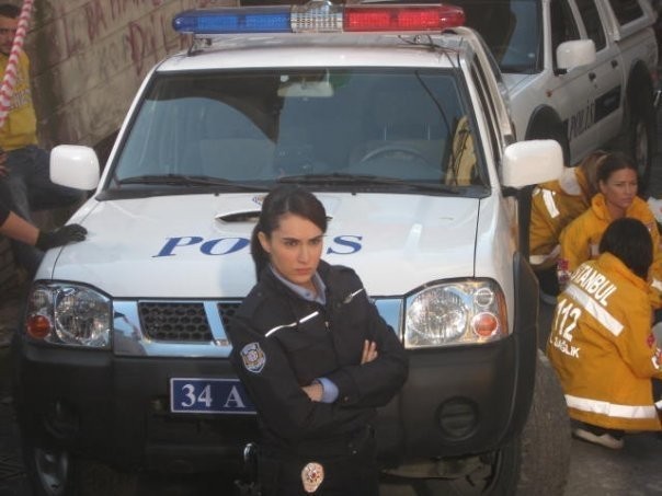 Hande Doğandemir Fotoğrafı