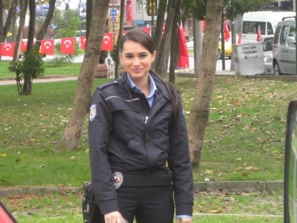 Hande Doğandemir Fotoğrafı