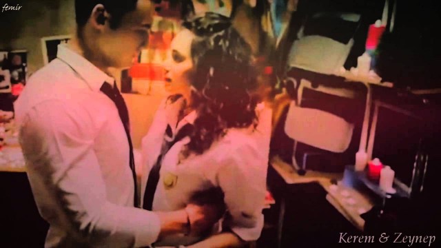 Hande Doğandemir Fotoğrafı