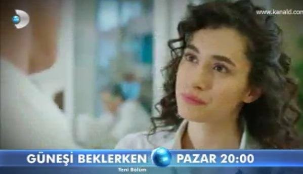 Hande Doğandemir Fotoğrafı
