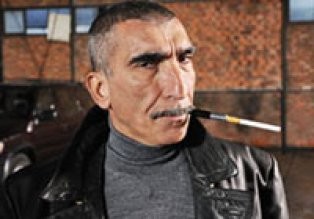 Cezmi Baskın fotoğrafı