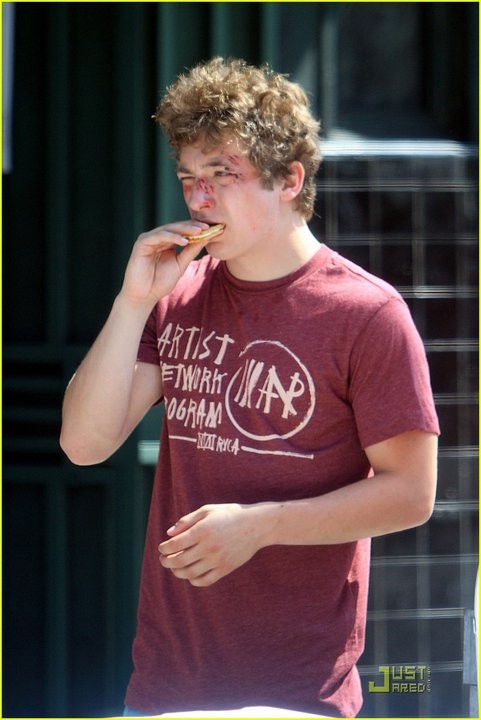 Jeremy Allen White Fotoğrafı