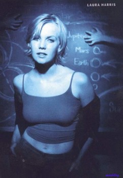 Laura Harris Fotoğrafı