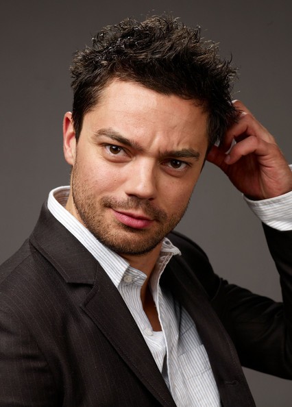 Dominic Cooper Fotoğrafı