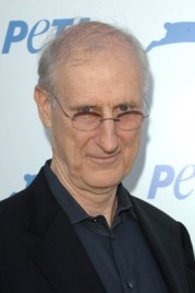 James Cromwell Fotoğrafı