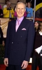 James Cromwell Fotoğrafı