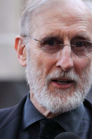 James Cromwell Fotoğrafı