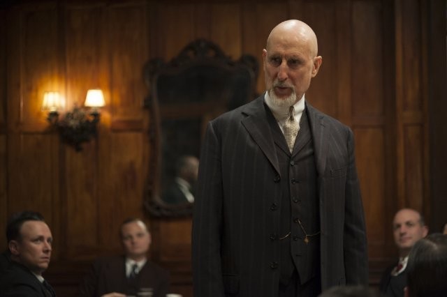 James Cromwell Fotoğrafı