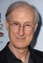 James Cromwell Fotoğrafı